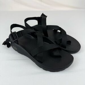 Chaco Women's Z/2 Adjustable Strap Classic Sandal Black, Size 9